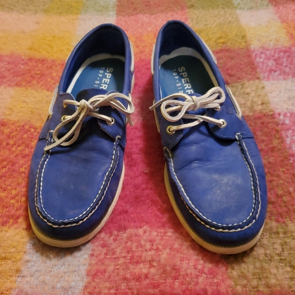 blue leather boat shoes